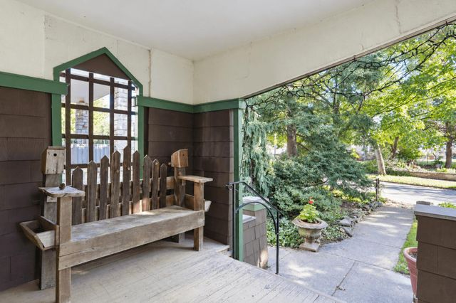 52 Crestview Road, Columbus, OH 43202