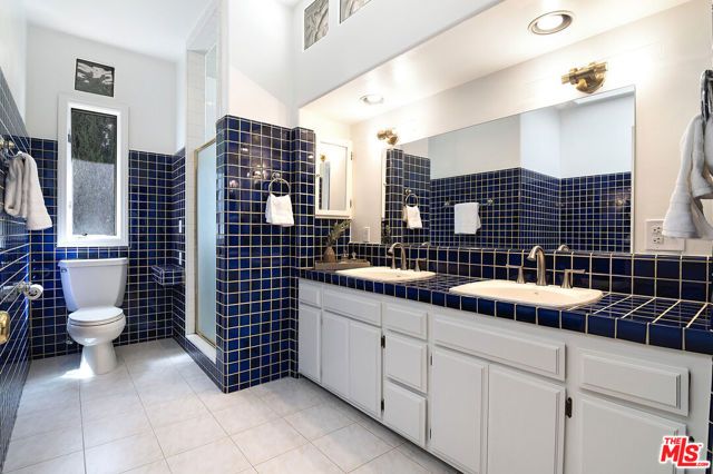 17952 Karen Drive, Encino (los Angeles), CA 91316