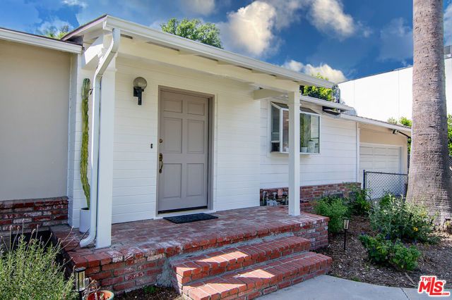 17952 Karen Drive, Encino (los Angeles), CA 91316