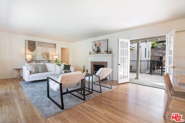 17952 Karen Drive, Encino (los Angeles), CA 91316