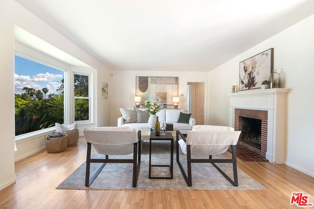 17952 Karen Drive, Encino (los Angeles), CA 91316