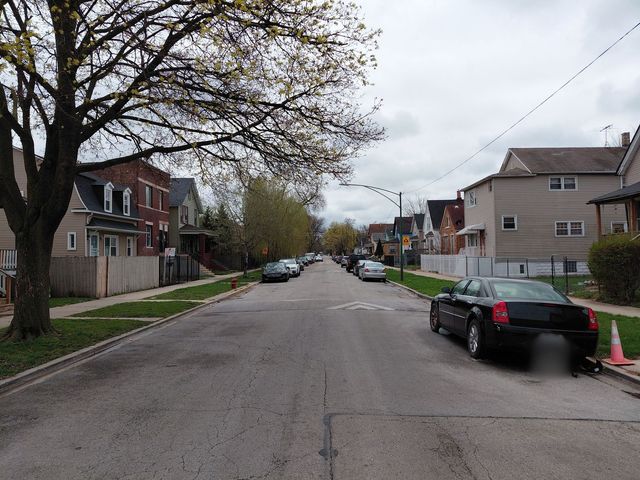 11520 S Perry Avenue, Chicago, IL 60628