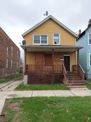 11520 S Perry Avenue, Chicago, IL 60628