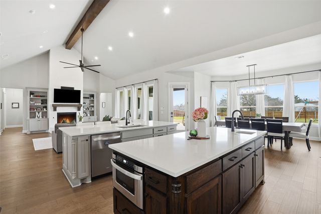 1067 Tobey Court, Aledo, TX 76008