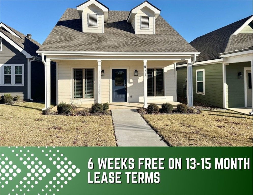 921 NE Heights Lane, Bentonville, AR 72712