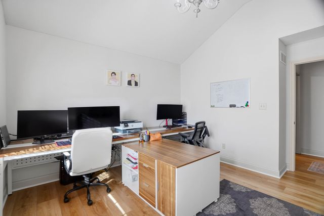 2307 REDMOND CT, Columbia, MO 65203