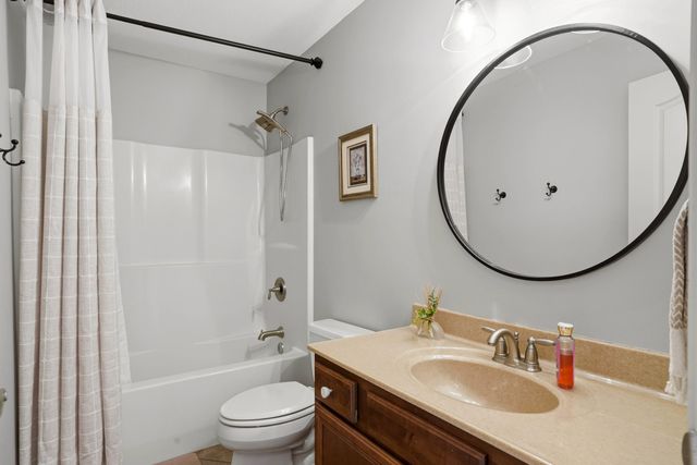 2307 REDMOND CT, Columbia, MO 65203