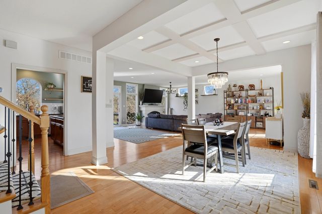 2307 REDMOND CT, Columbia, MO 65203