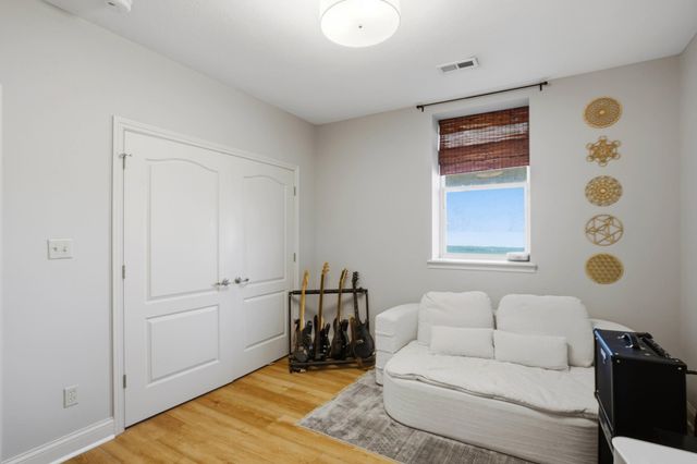 2307 REDMOND CT, Columbia, MO 65203