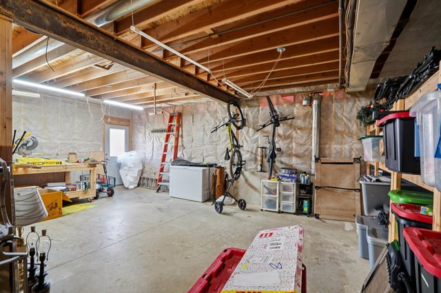 2307 REDMOND CT, Columbia, MO 65203