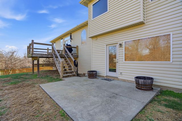 2307 REDMOND CT, Columbia, MO 65203