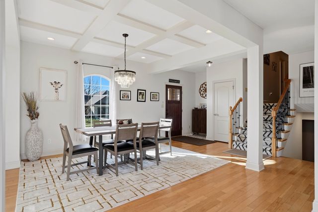 2307 REDMOND CT, Columbia, MO 65203