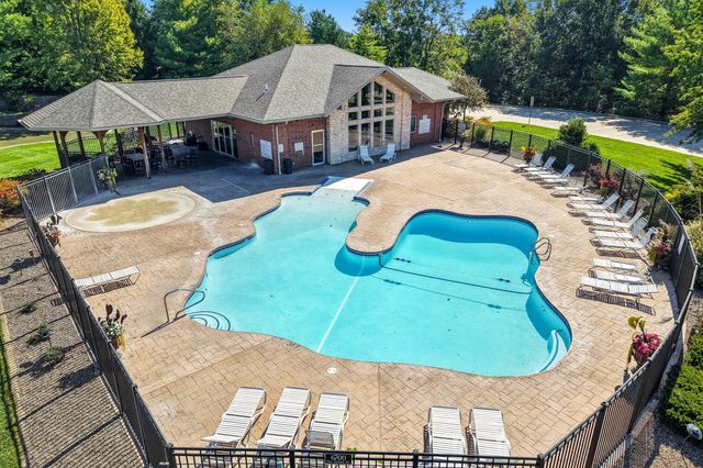 2307 REDMOND CT, Columbia, MO 65203