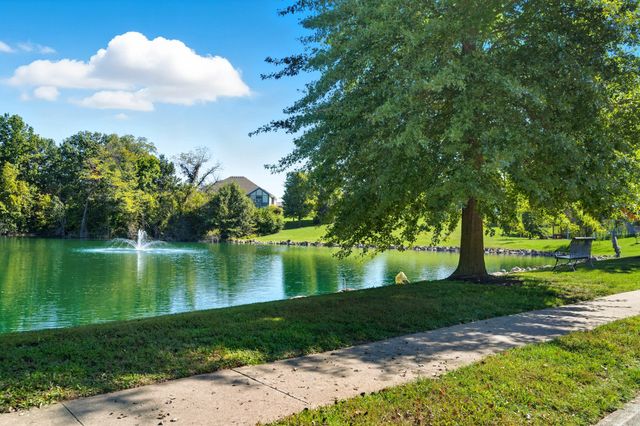 2307 REDMOND CT, Columbia, MO 65203