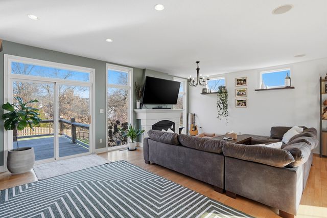 2307 REDMOND CT, Columbia, MO 65203