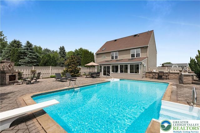 3830 McIntosh Drive, North Whitehall Twp, PA 18069