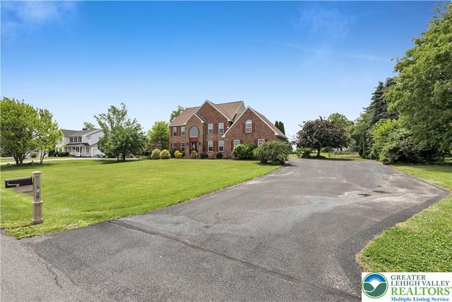 3830 McIntosh Drive, North Whitehall Twp, PA 18069
