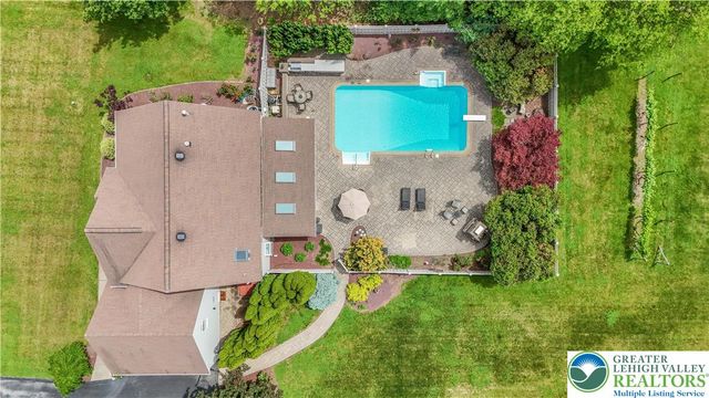 3830 McIntosh Drive, North Whitehall Twp, PA 18069