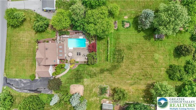 3830 McIntosh Drive, North Whitehall Twp, PA 18069