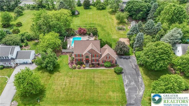 3830 McIntosh Drive, North Whitehall Twp, PA 18069