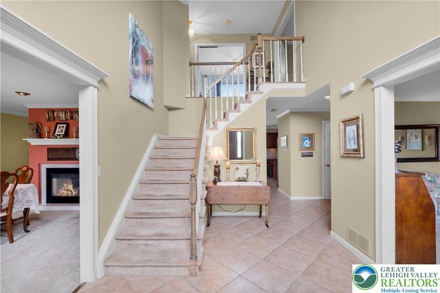 3830 McIntosh Drive, North Whitehall Twp, PA 18069