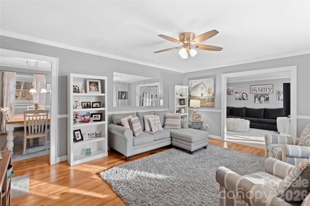 490 Northwood Park, Taylorsville, NC 28681