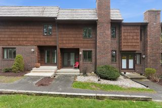 6714 Quail Ridge Lane, Fort Wayne, IN 46804
