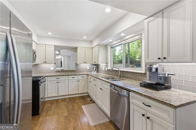 2731 Georgian Court, Marietta, GA 30068