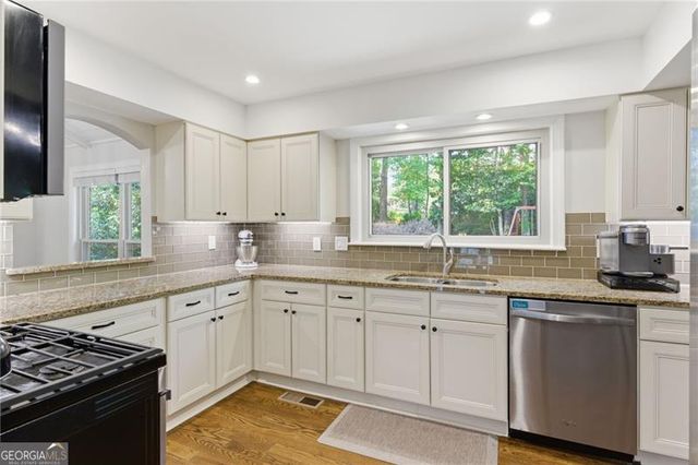 2731 Georgian Court, Marietta, GA 30068
