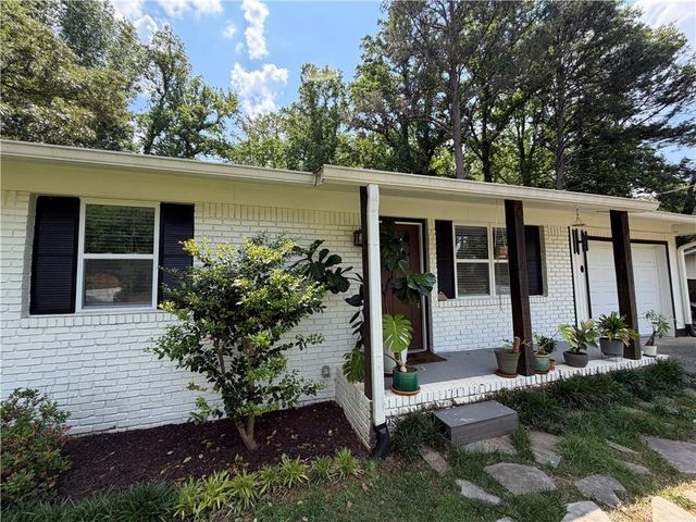 444 Concord Woods Drive SE, Smyrna, GA 30082