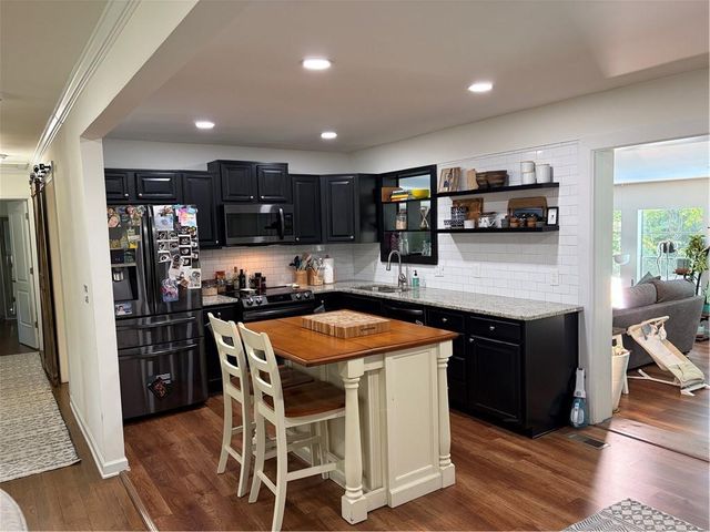 444 Concord Woods Drive SE, Smyrna, GA 30082