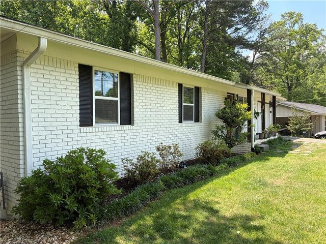 444 Concord Woods Drive SE, Smyrna, GA 30082