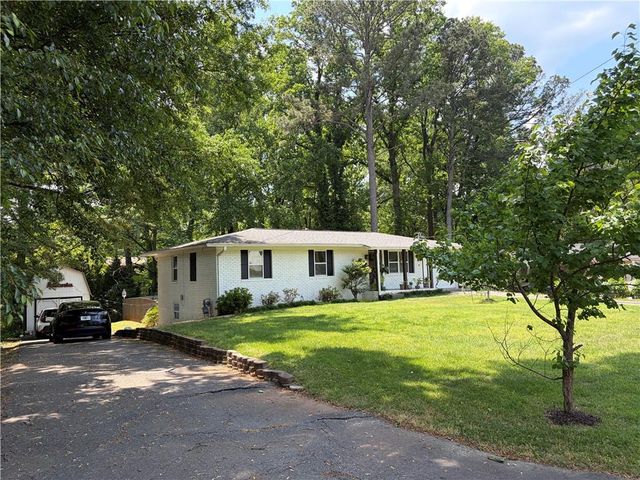 444 Concord Woods Drive SE, Smyrna, GA 30082
