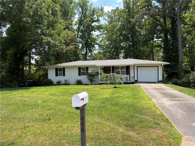 444 Concord Woods Drive SE, Smyrna, GA 30082