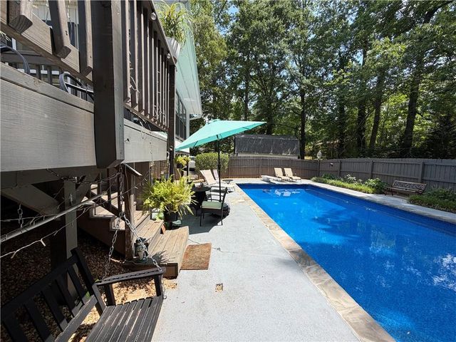 444 Concord Woods Drive SE, Smyrna, GA 30082