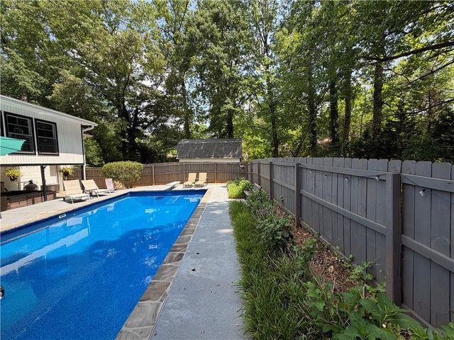 444 Concord Woods Drive SE, Smyrna, GA 30082