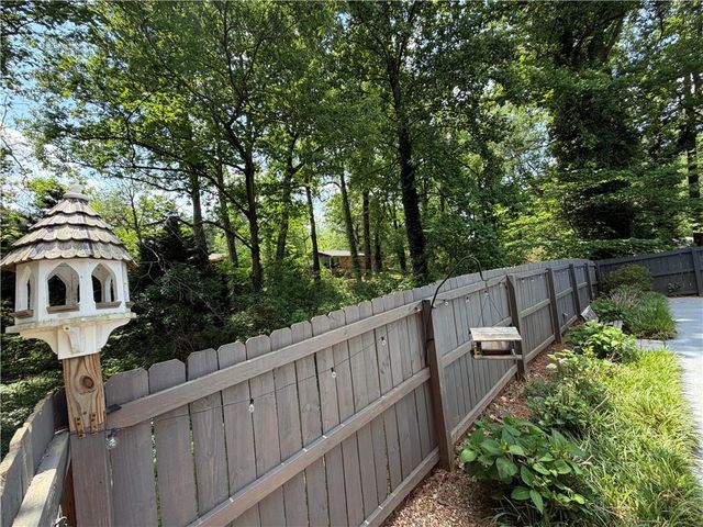 444 Concord Woods Drive SE, Smyrna, GA 30082