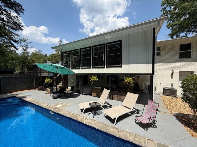 444 Concord Woods Drive SE, Smyrna, GA 30082