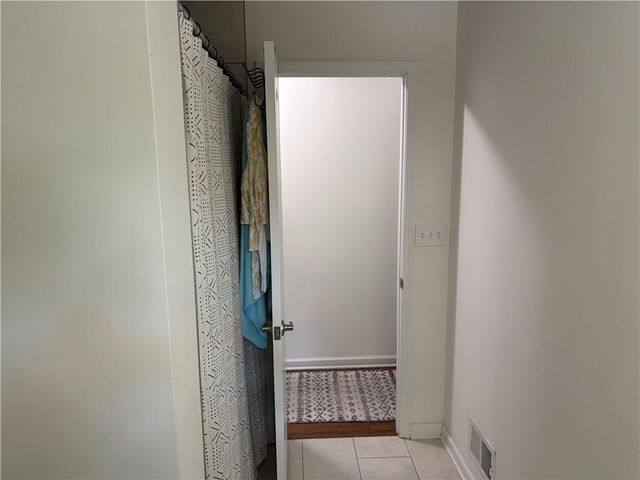 444 Concord Woods Drive SE, Smyrna, GA 30082