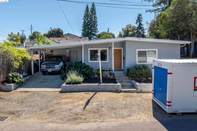 1050 Sierra Ave, Martinez, CA 94553