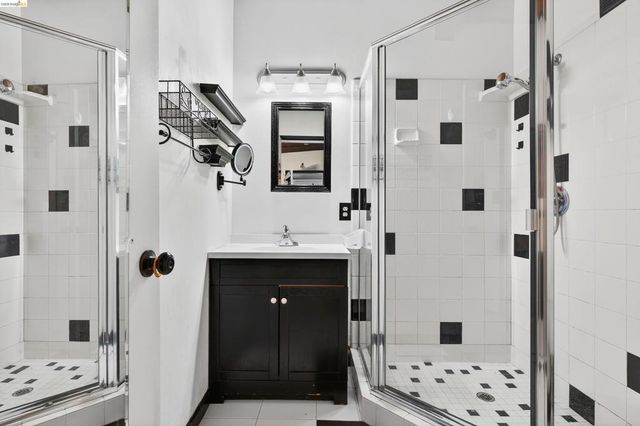 1050 Sierra Ave, Martinez, CA 94553