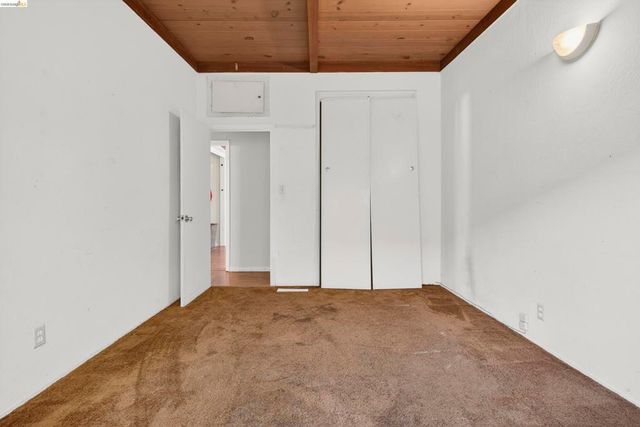 1050 Sierra Ave, Martinez, CA 94553