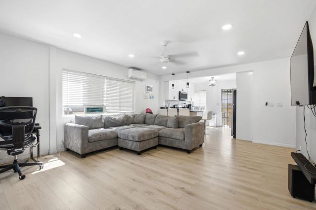 350-52 Brightwood Ave, Chula Vista, CA 91910