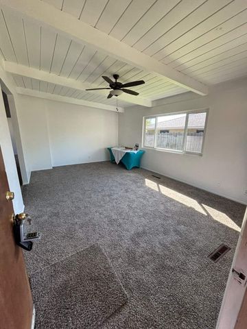 28540 Pacific Drive, Madera, CA 93638