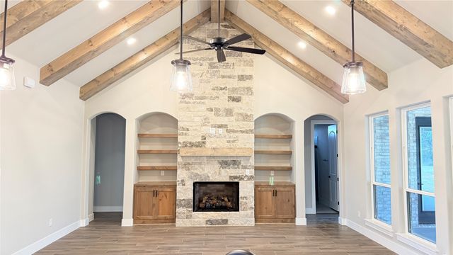 213 Desperado Court, Weatherford, TX 76088