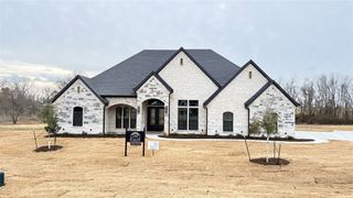213 Desperado Court, Weatherford, TX 76088