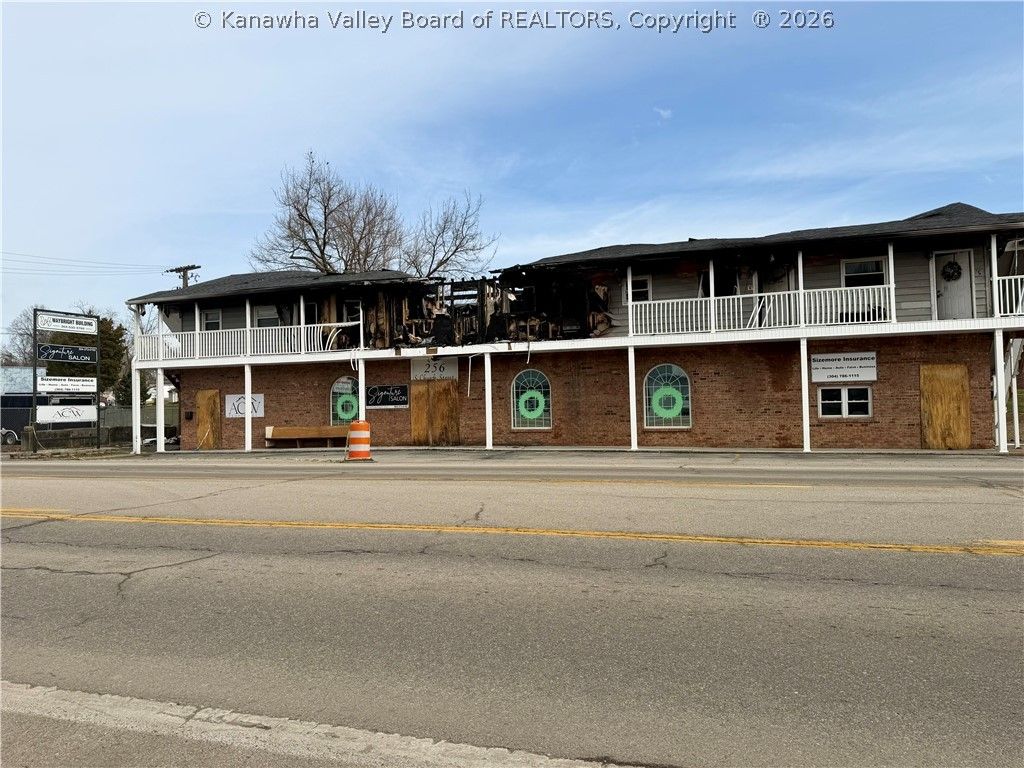 256 S Church Street, Ripley, WV 25271