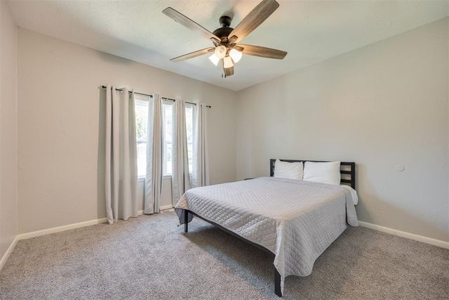 1810 NW 11th Street, Oklahoma City, OK 73106