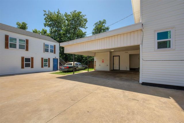 1810 NW 11th Street, Oklahoma City, OK 73106