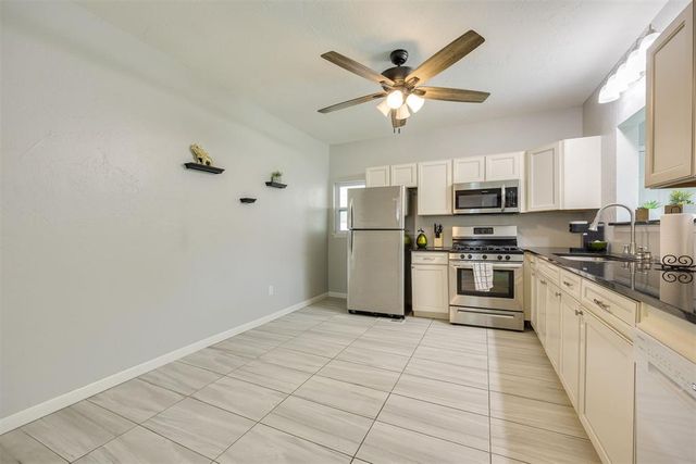 1810 NW 11th Street, Oklahoma City, OK 73106